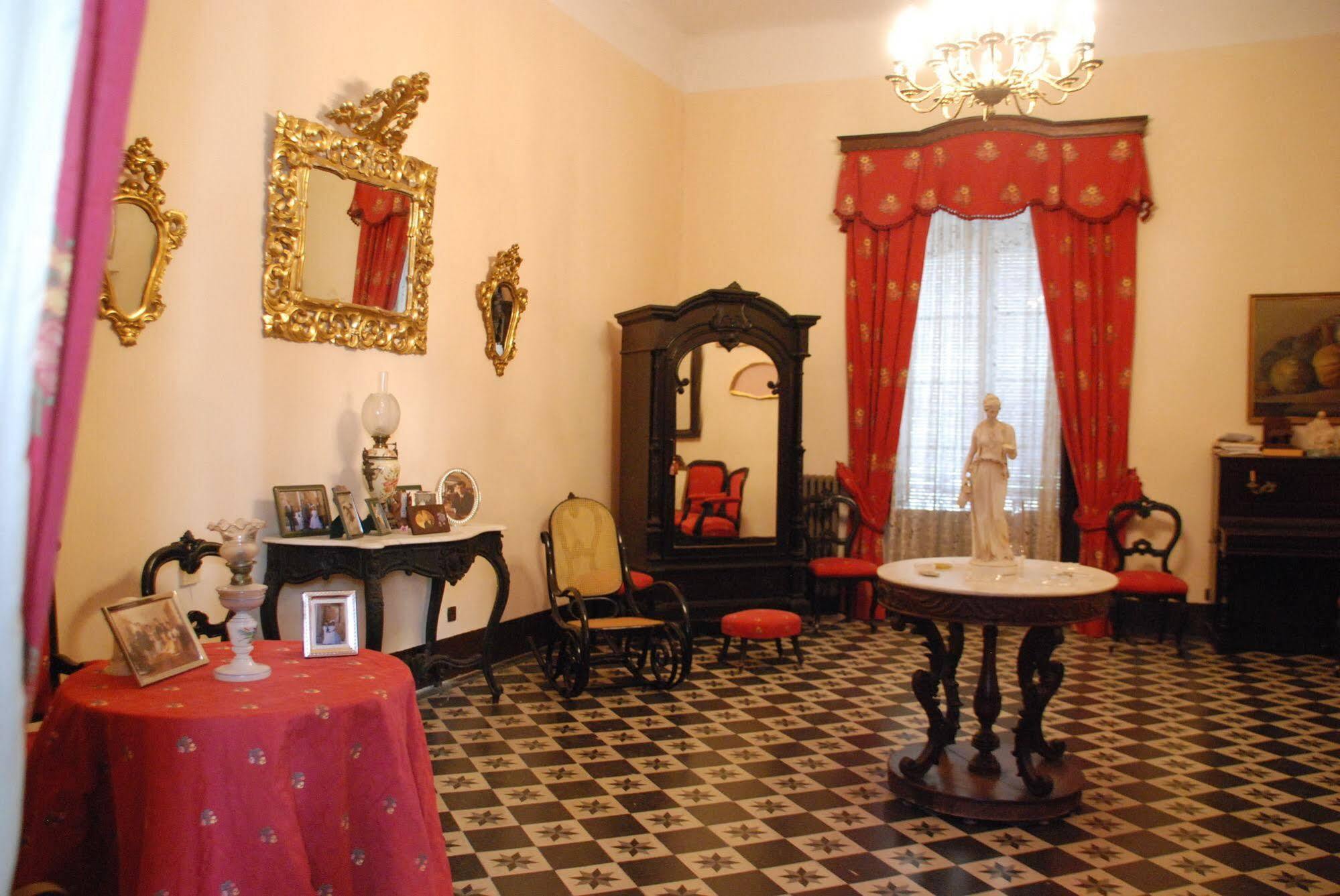 Hotel Ordonez Sandoval 2*